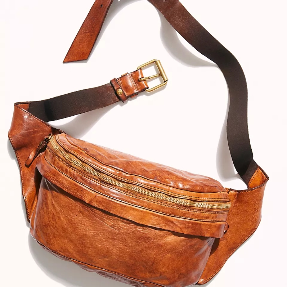 NWT FREE PEOPLE CAMPOMAGGI BRATO BELT BAG TRUE COGNAC CROSSBODY FANNY PACK